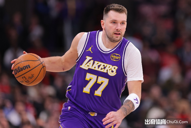 今日焦点,黄潜主场表,现预测,开宝体育官网,KaiBao,Sports,足球直播,篮球赛事,体育高清,NBA直播